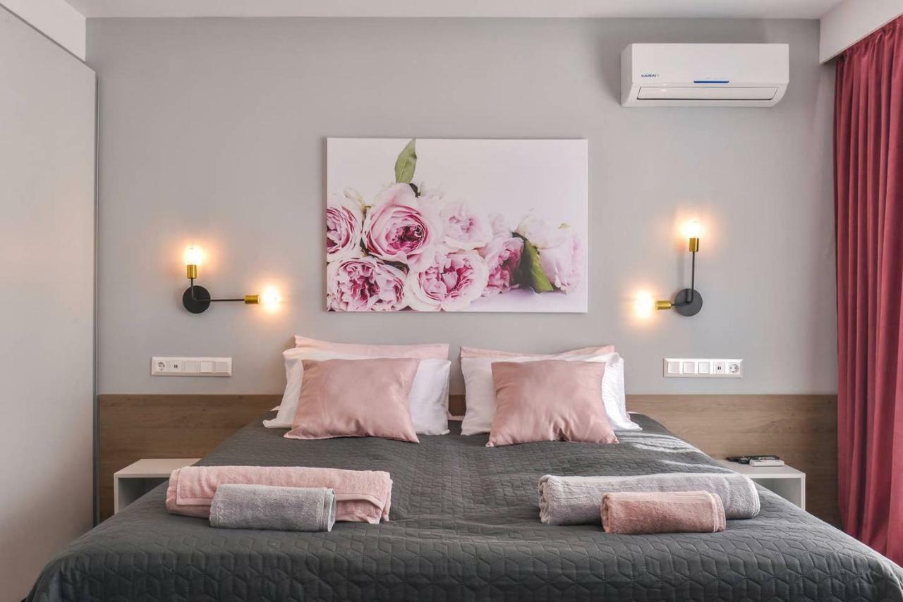 Rose One Bedroom Designer Apartment In City Centre By Flat Mаnager โซเฟีย ภายนอก รูปภาพ